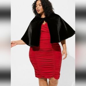 New Torrid *Sold Out* Black Faux Fur Cape One Size NWT